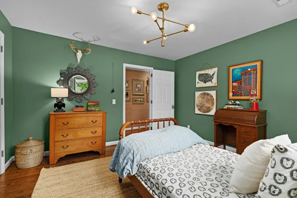 $1,200,000 | 2404 Woodland Way, Signal Mountain, TN 37377