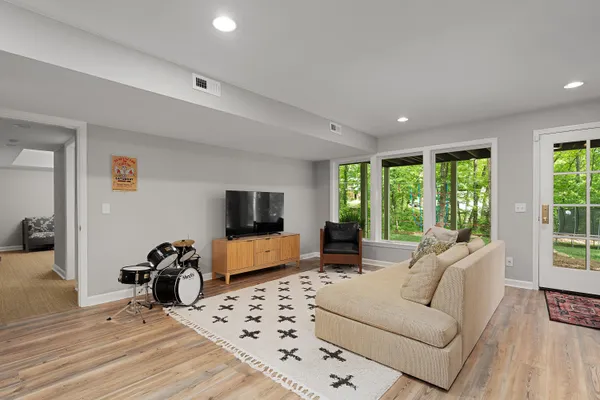 $1,200,000 | 2404 Woodland Way, Signal Mountain, TN 37377