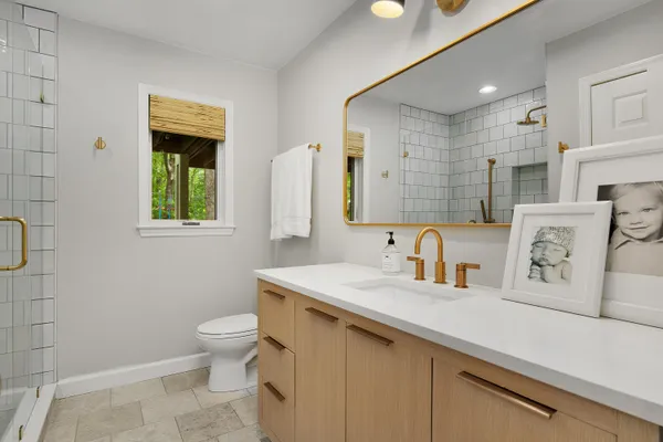 $1,200,000 | 2404 Woodland Way, Signal Mountain, TN 37377