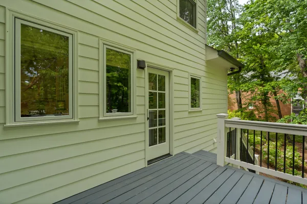$1,200,000 | 2404 Woodland Way, Signal Mountain, TN 37377