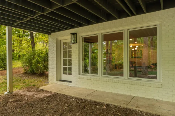 $1,200,000 | 2404 Woodland Way, Signal Mountain, TN 37377