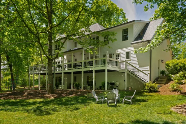 $1,200,000 | 2404 Woodland Way, Signal Mountain, TN 37377