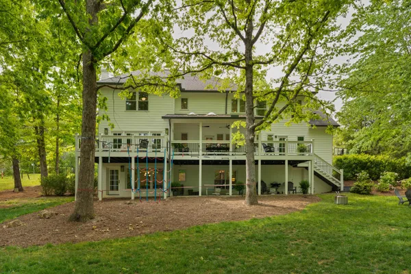 $1,200,000 | 2404 Woodland Way, Signal Mountain, TN 37377