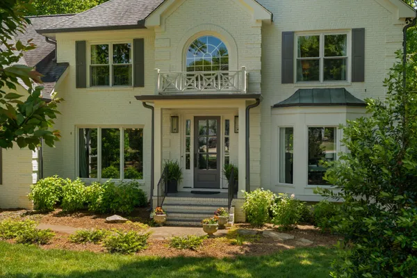 $1,200,000 | 2404 Woodland Way, Signal Mountain, TN 37377