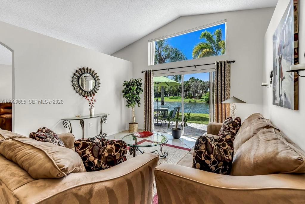 17548 Southwest 28th Court Miramar, FL 33029 - Photo 11 of 39