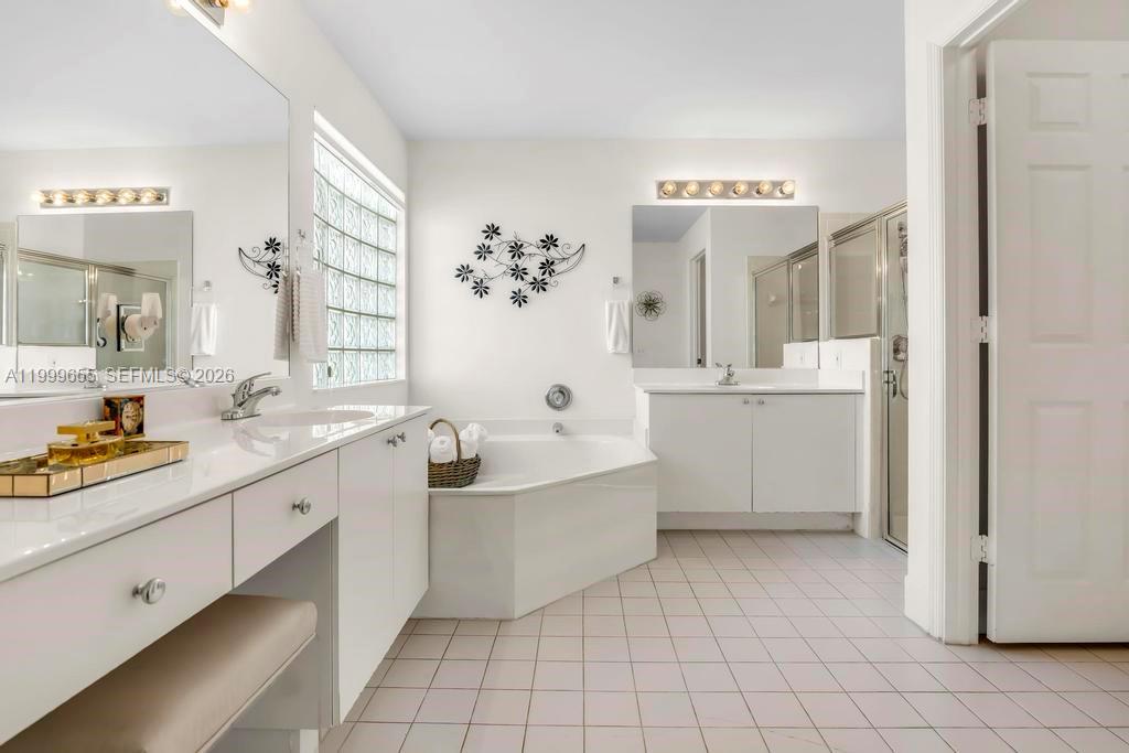 17548 Southwest 28th Court Miramar, FL 33029 - Photo 14 of 39