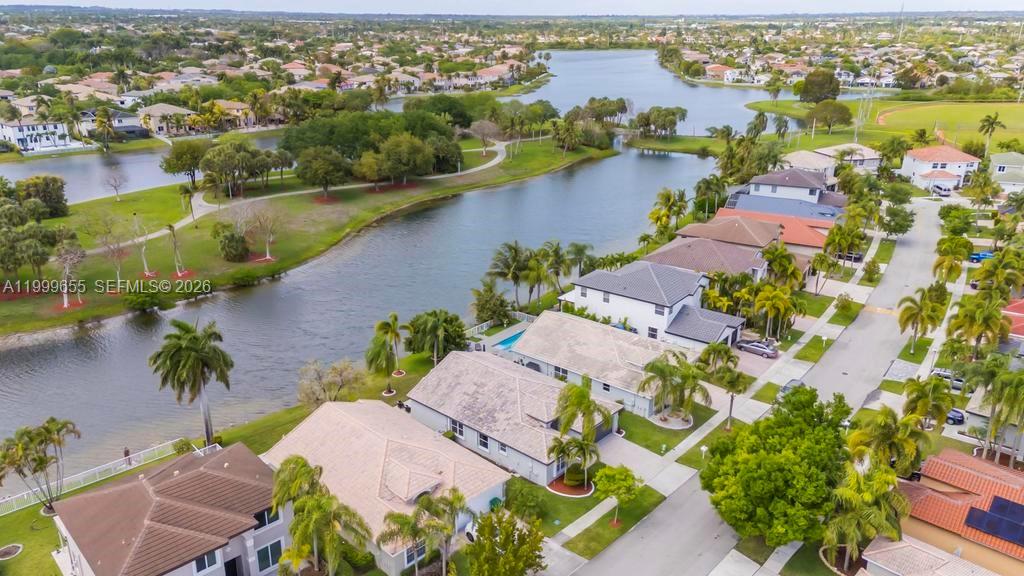 17548 Southwest 28th Court Miramar, FL 33029 - Photo 26 of 39