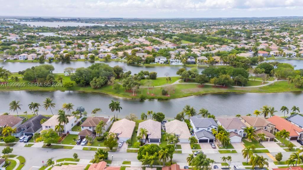 17548 Southwest 28th Court Miramar, FL 33029 - Photo 27 of 39