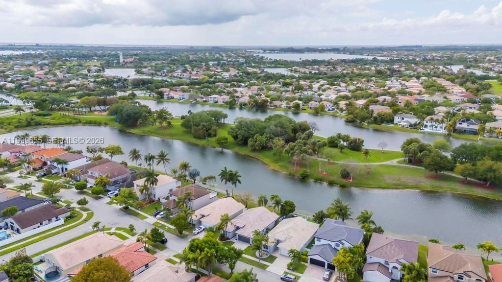 17548 Southwest 28th Court Miramar, FL 33029 - Photo 28 of 39