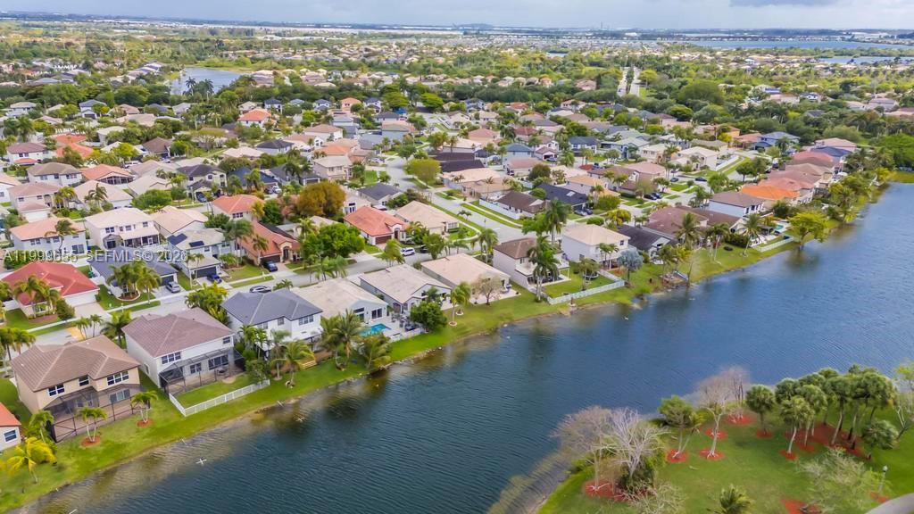 17548 Southwest 28th Court Miramar, FL 33029 - Photo 31 of 39