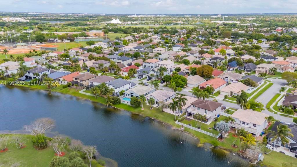 17548 Southwest 28th Court Miramar, FL 33029 - Photo 33 of 39