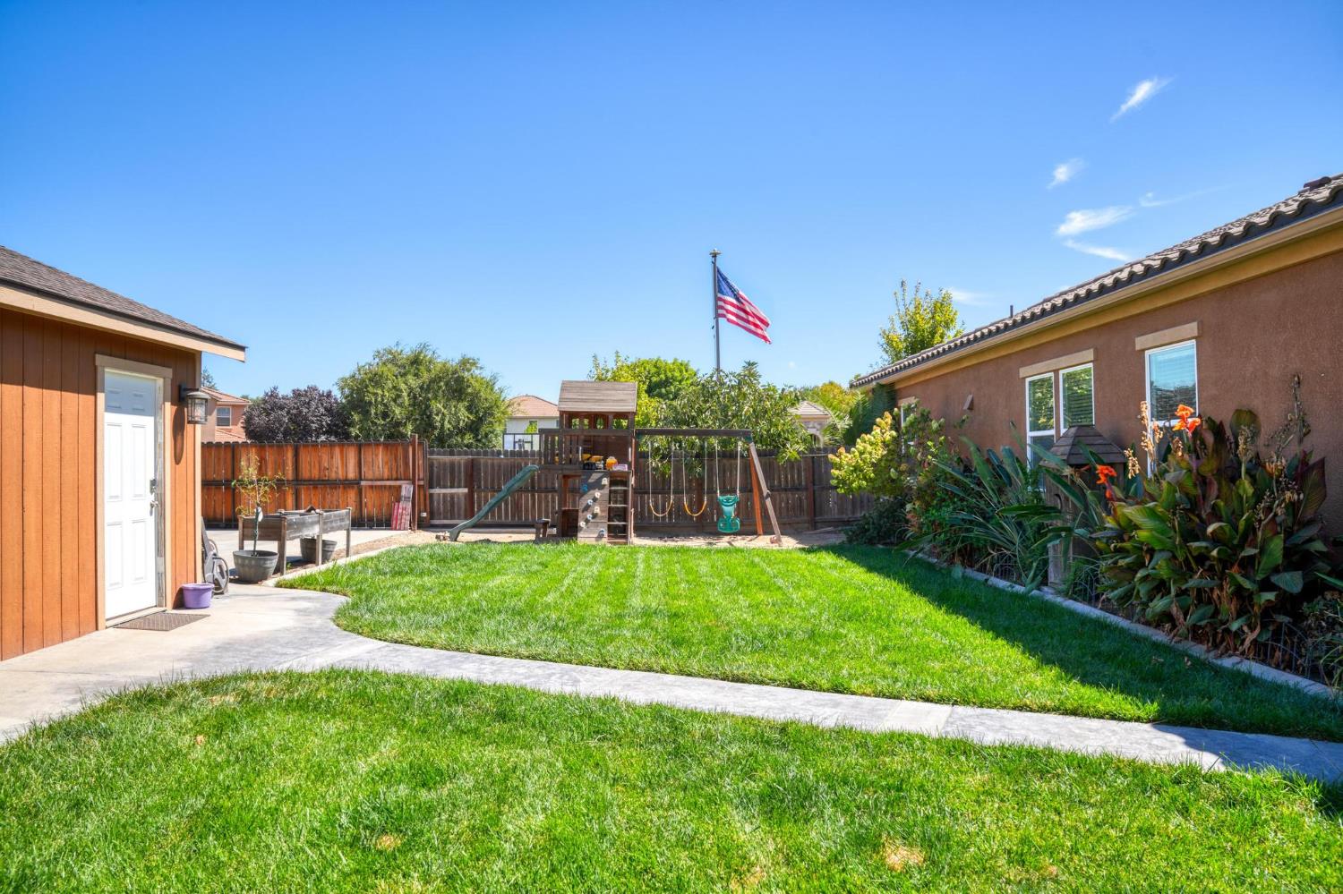 565 Sepp Court Ripon, CA 95366 - Photo 5 of 48 Gallery Image 5
