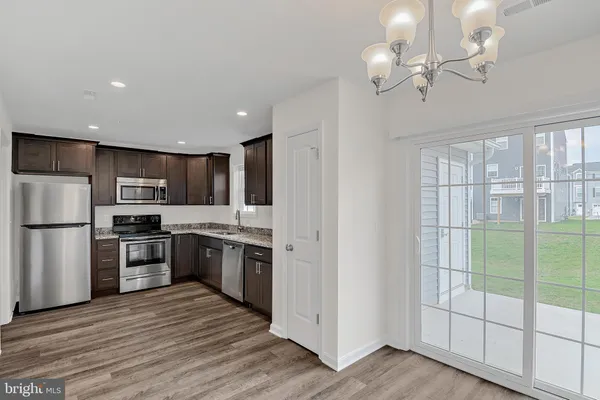 $1,803 | 402 Valor Way, Red Lion, PA 17356