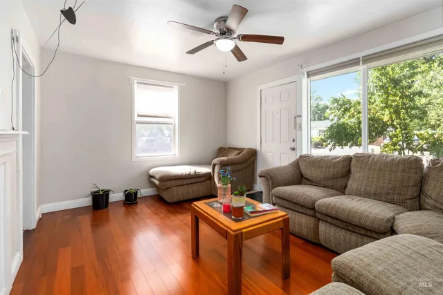 $610,000 | 3869 Custer Drive, Boise, ID 83705