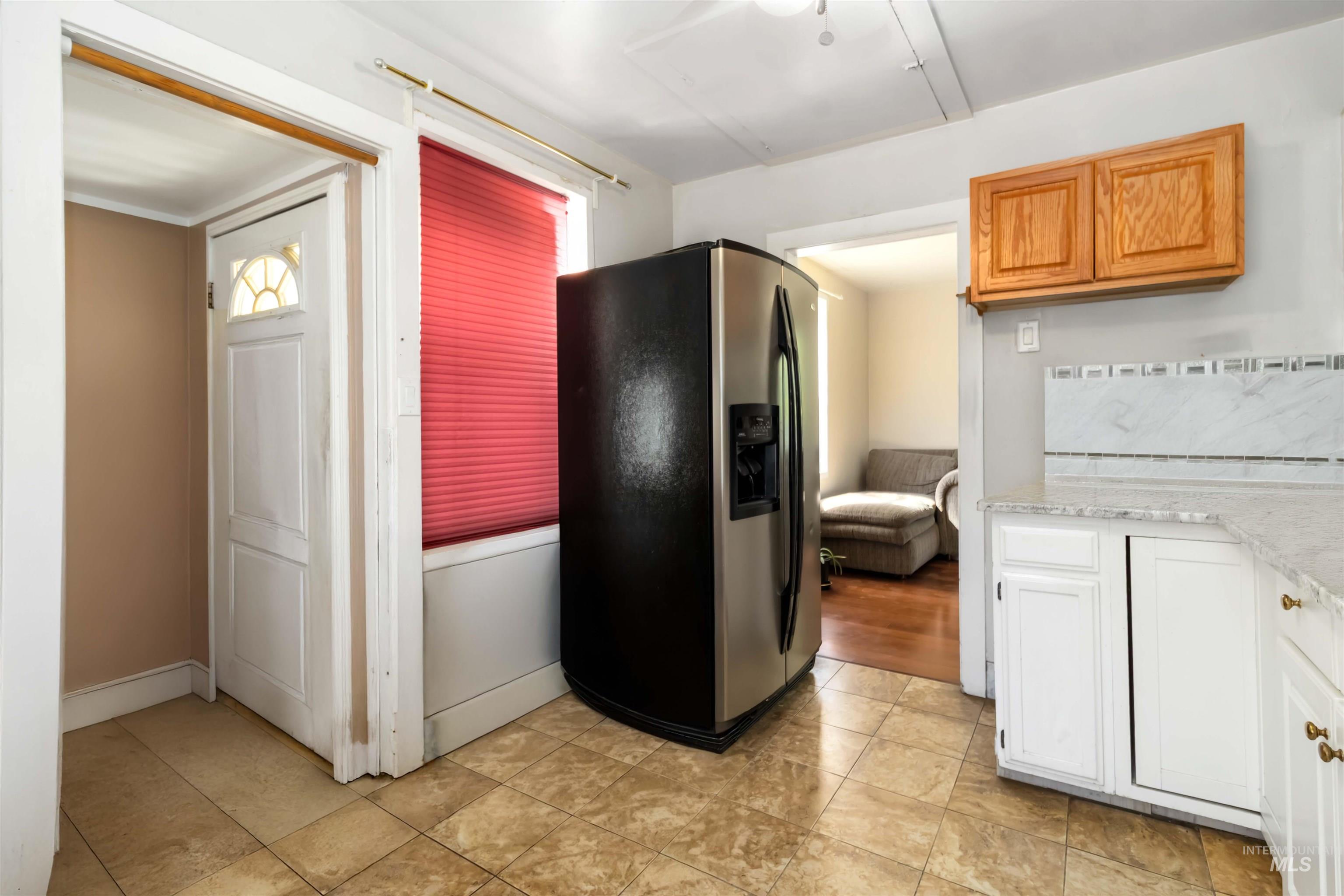 3869 Custer Drive Boise, ID 83705 - Photo 6 of 32