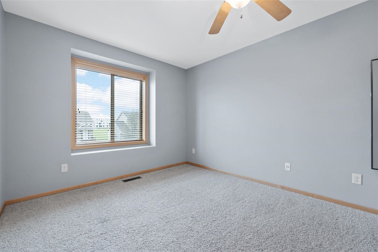 130 South Park Ridge Road North Liberty, IA 52317 - Photo 12 of 24 Gallery Image 12