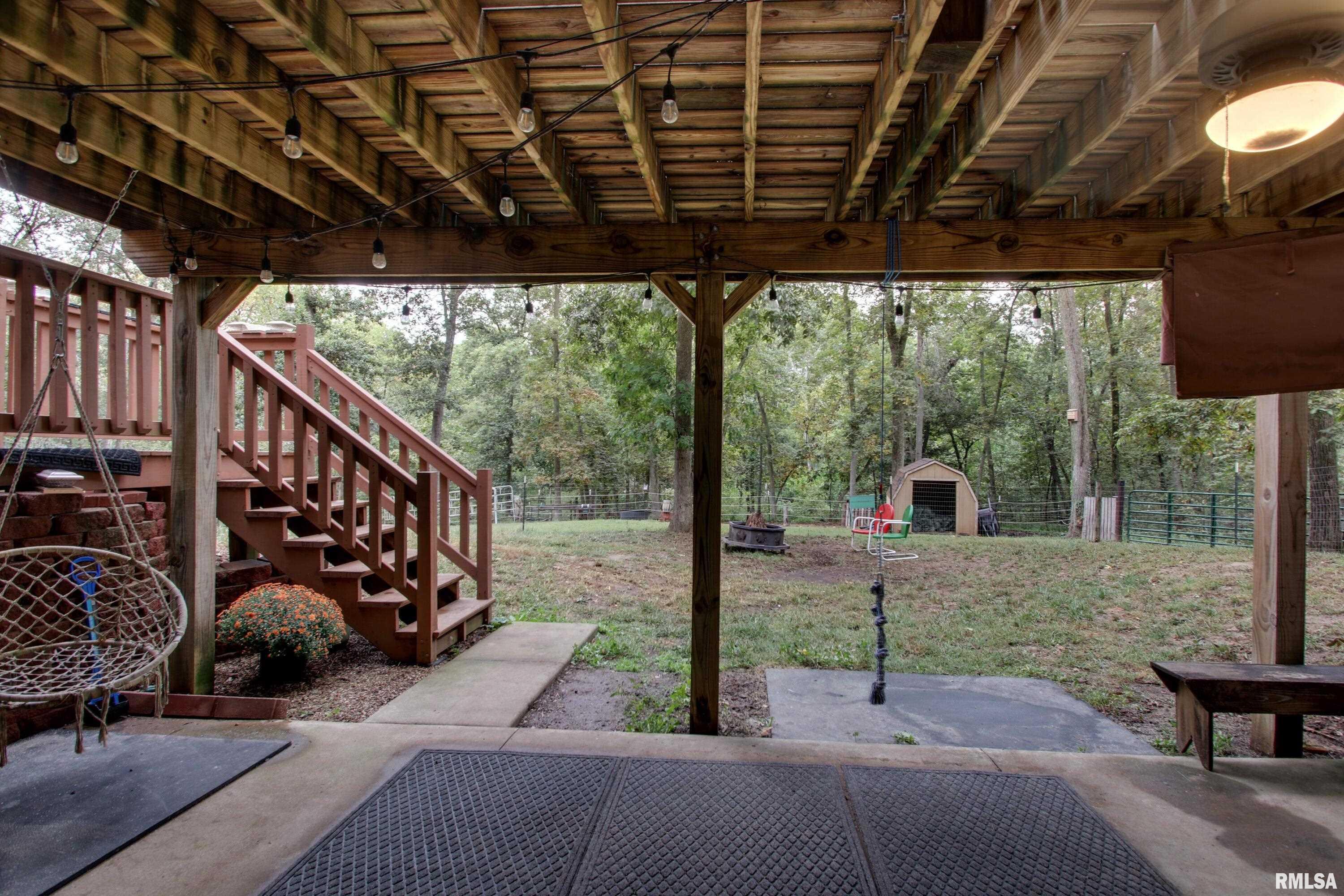 723 2100E Liberty, IL 62347 - Photo 20 of 31