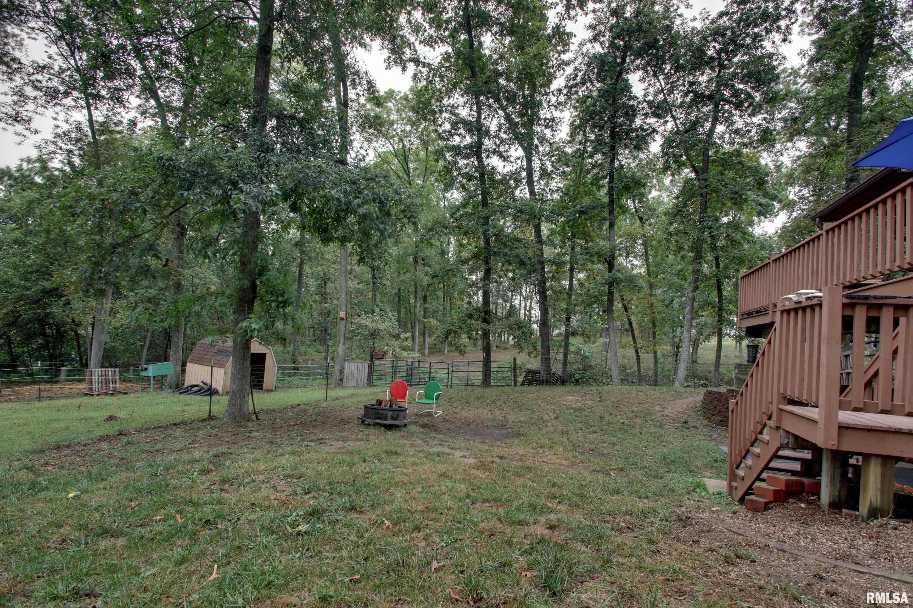 723 2100E Liberty, IL 62347 - Photo 24 of 31