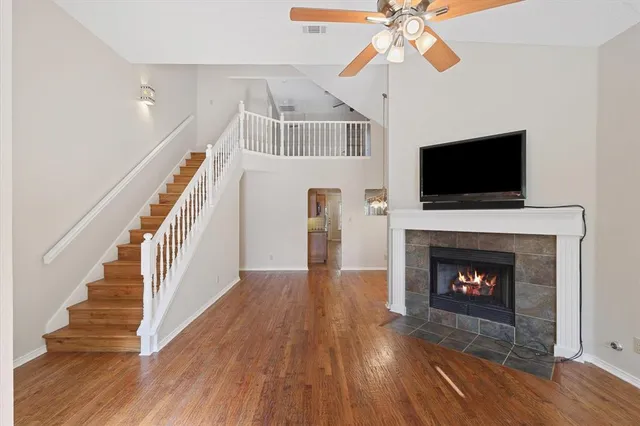 a view of entrance door of the house