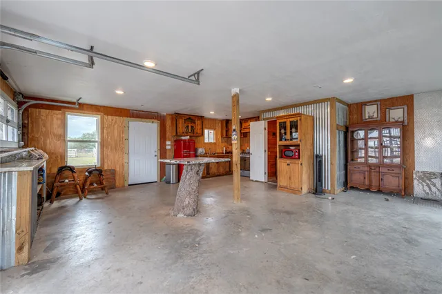 $3,000 | 2448 90a Rock Island, Rock Island, TX 77470