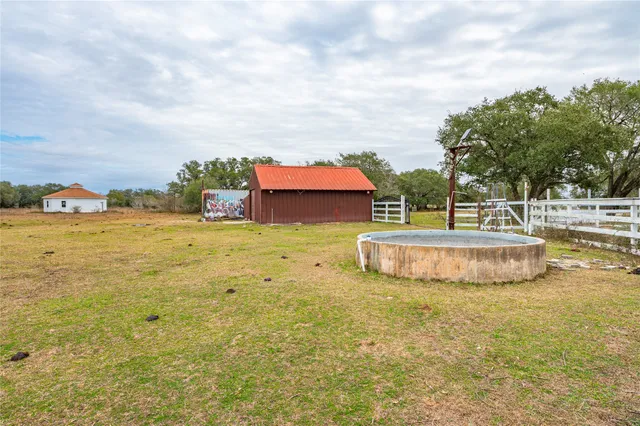 $3,000 | 2448 90a Rock Island, Rock Island, TX 77470