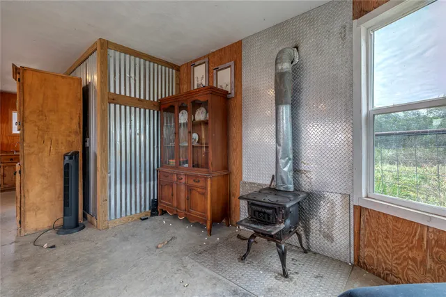 $3,000 | 2448 90a Rock Island, Rock Island, TX 77470