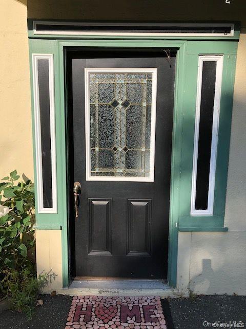 418 Christian Herald Road, Unit 4 Valley Cottage, NY 10989 - Photo 2 of 16 Entrance to 418 Christian Herald!