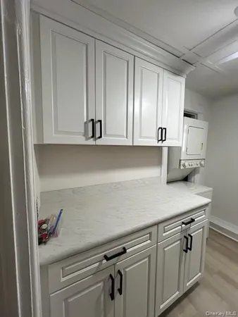 $1,975 | 418 Christian Herald Road, Unit 4, Valley Cottage, NY 10989