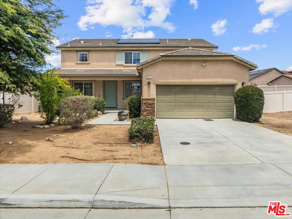 361 Canyon Ridge Calimesa, CA 92320 - Photo 1 of 40