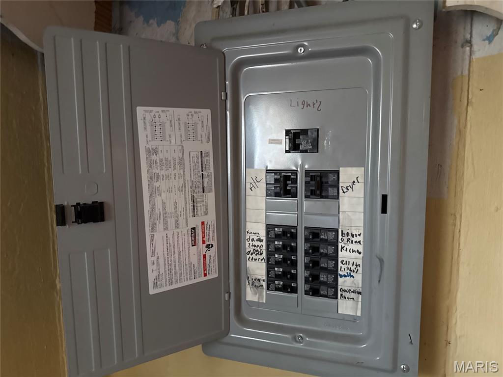 3413 St Henry Lane Bel-Ridge, MO 63121 - Photo 15 of 19