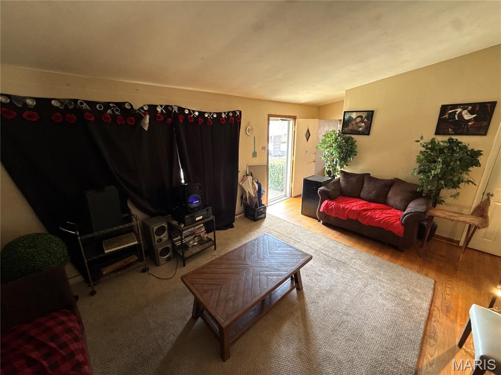 3413 St Henry Lane Bel-Ridge, MO 63121 - Photo 6 of 19