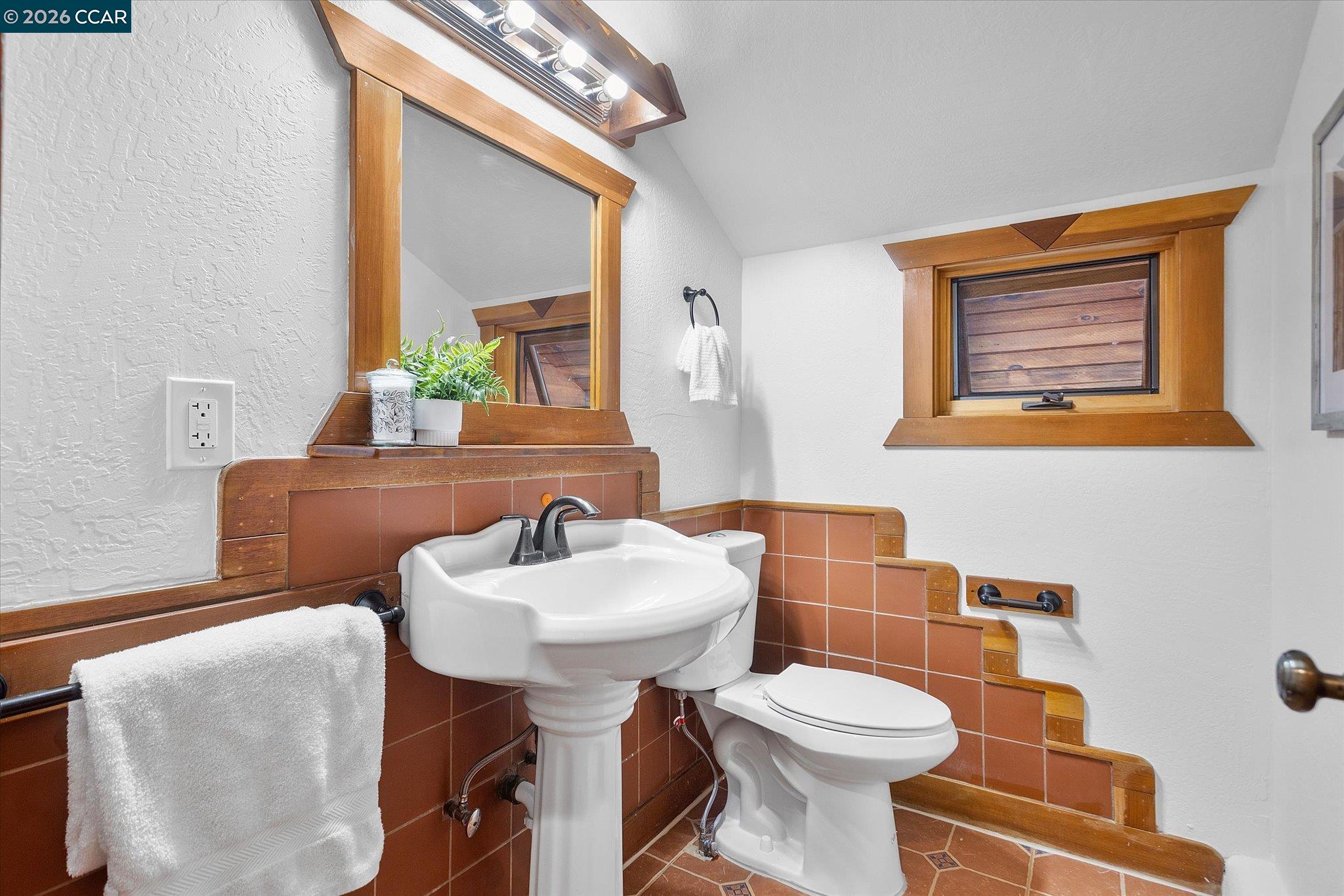 17460 Vineyard Road Castro Valley, CA 94546 - Photo 53 of 90