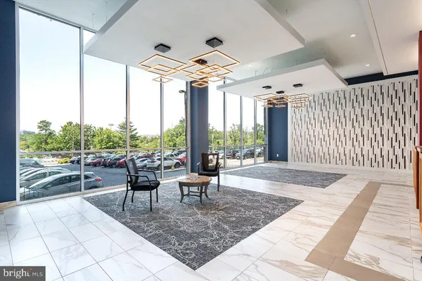 $445,000 | 4600 Duke Street, Unit 419, Alexandria, VA 22304