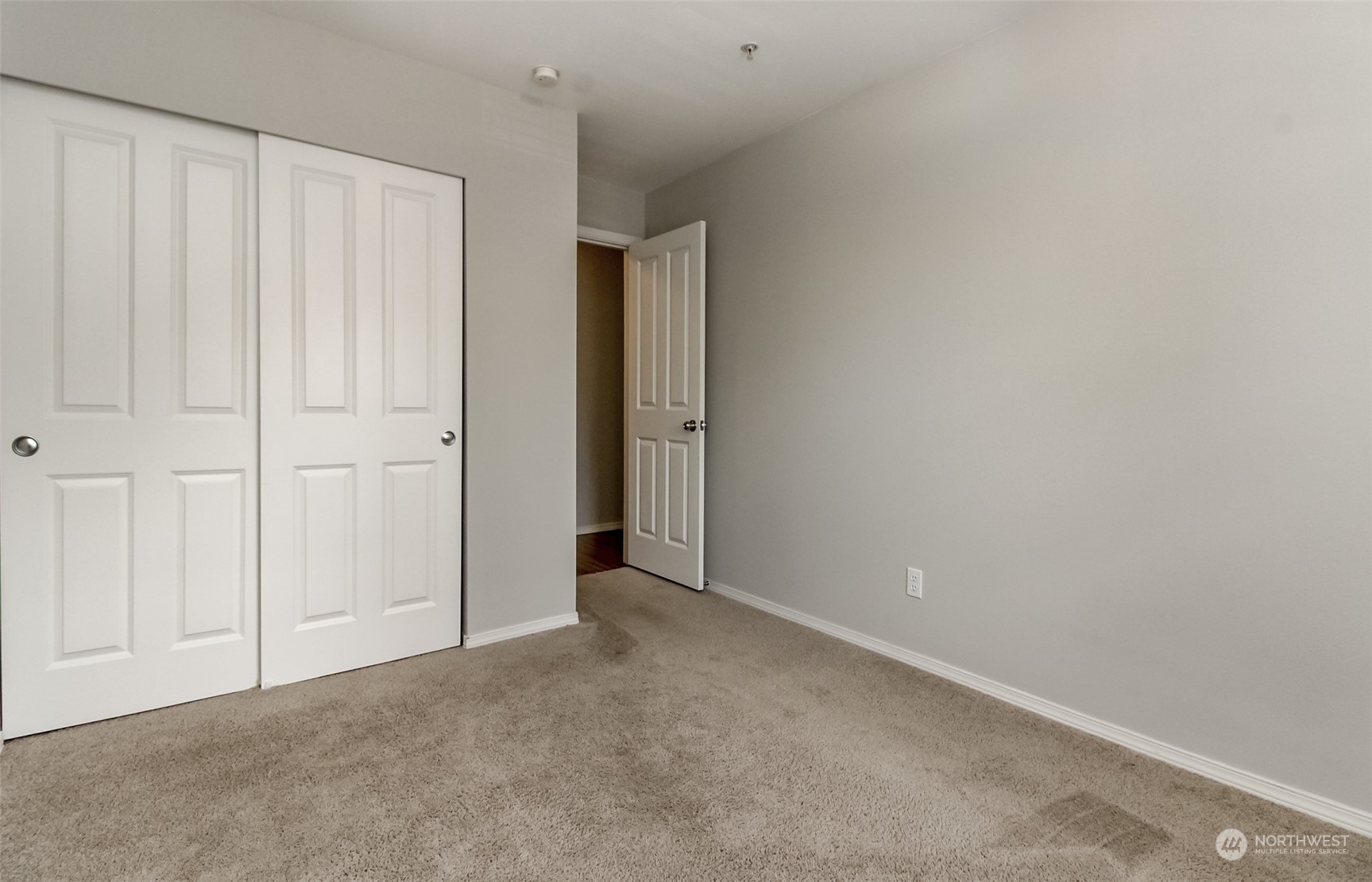 1607 Kincaid Street, Unit E8 DuPont, WA 98327 - Photo 18 of 28 a view of an empty room
