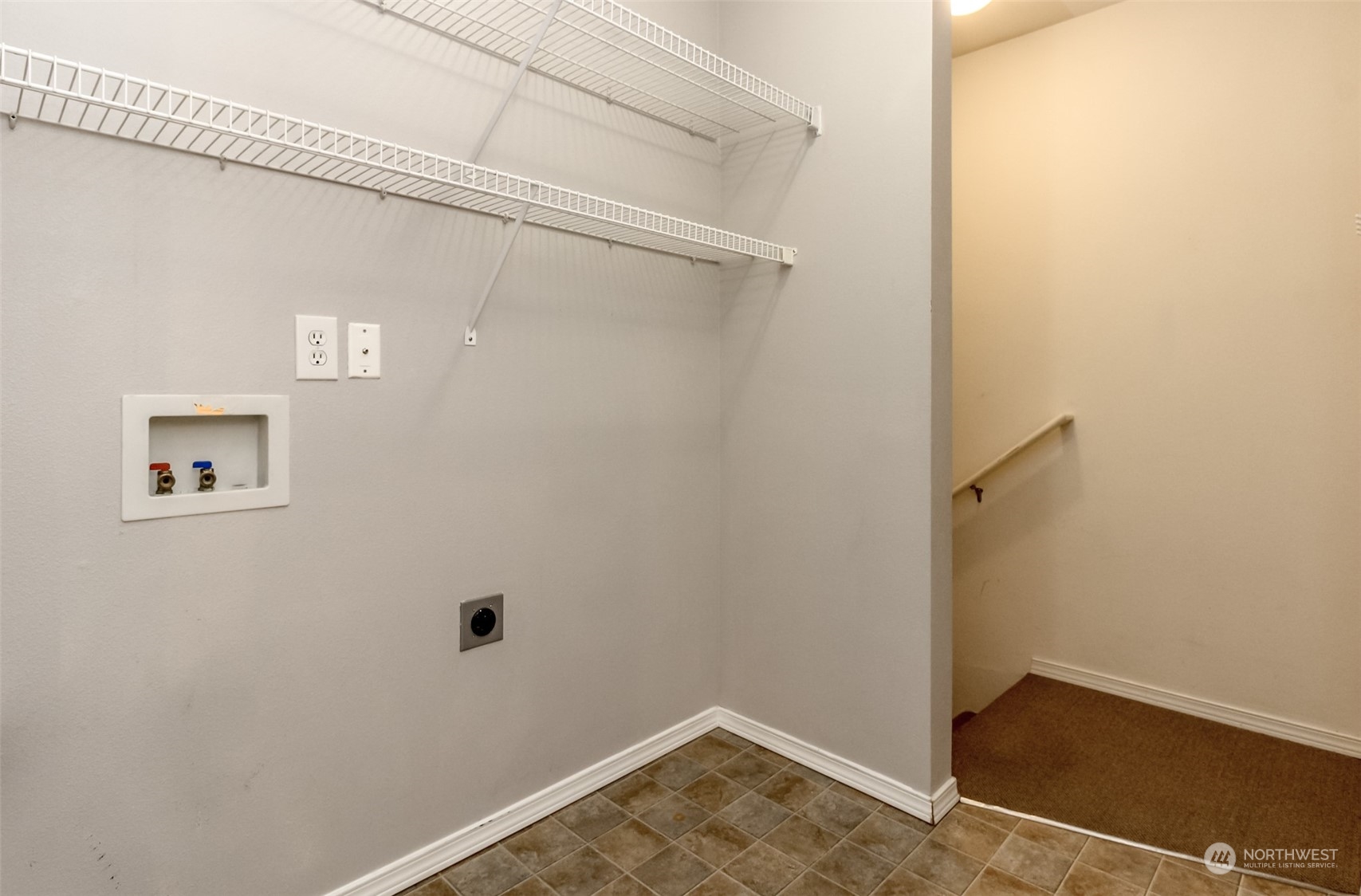 1607 Kincaid Street, Unit E8 DuPont, WA 98327 - Photo 24 of 28 a view of small space