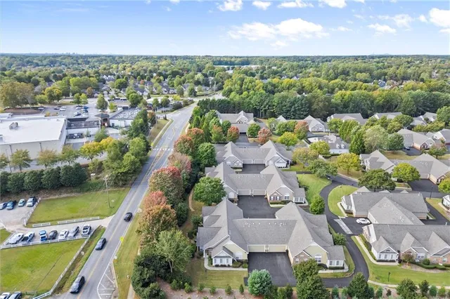 $499,900 | 406 Sweet Apple Circle, Alpharetta, GA 30004