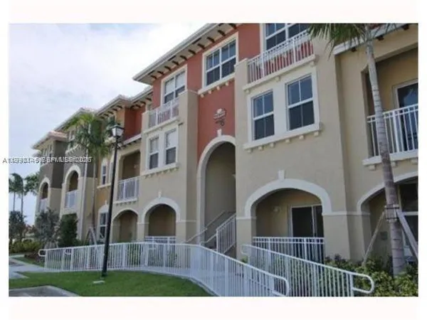 $2,750 | 10870 Northwest 88th Terrace, Unit 223, Doral, FL 33178