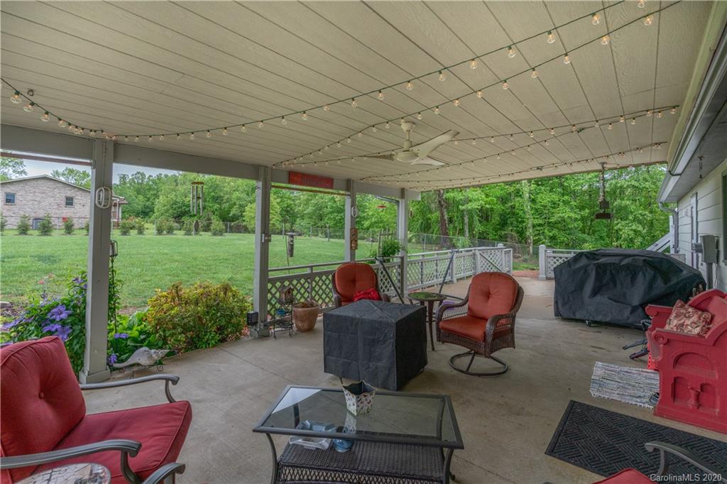 1331 Chestnut Gap Road Hendersonville, NC 28792 - Photo 22 of 45 Gallery Image 22