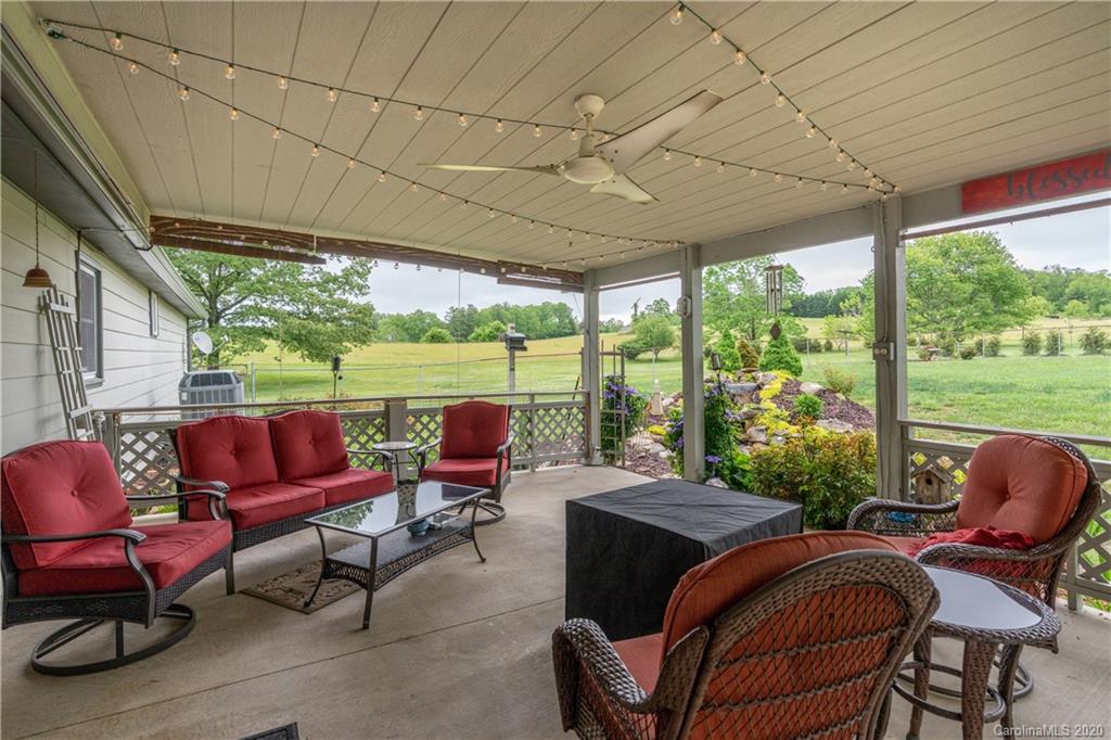 1331 Chestnut Gap Road Hendersonville, NC 28792 - Photo 23 of 45 Gallery Image 23
