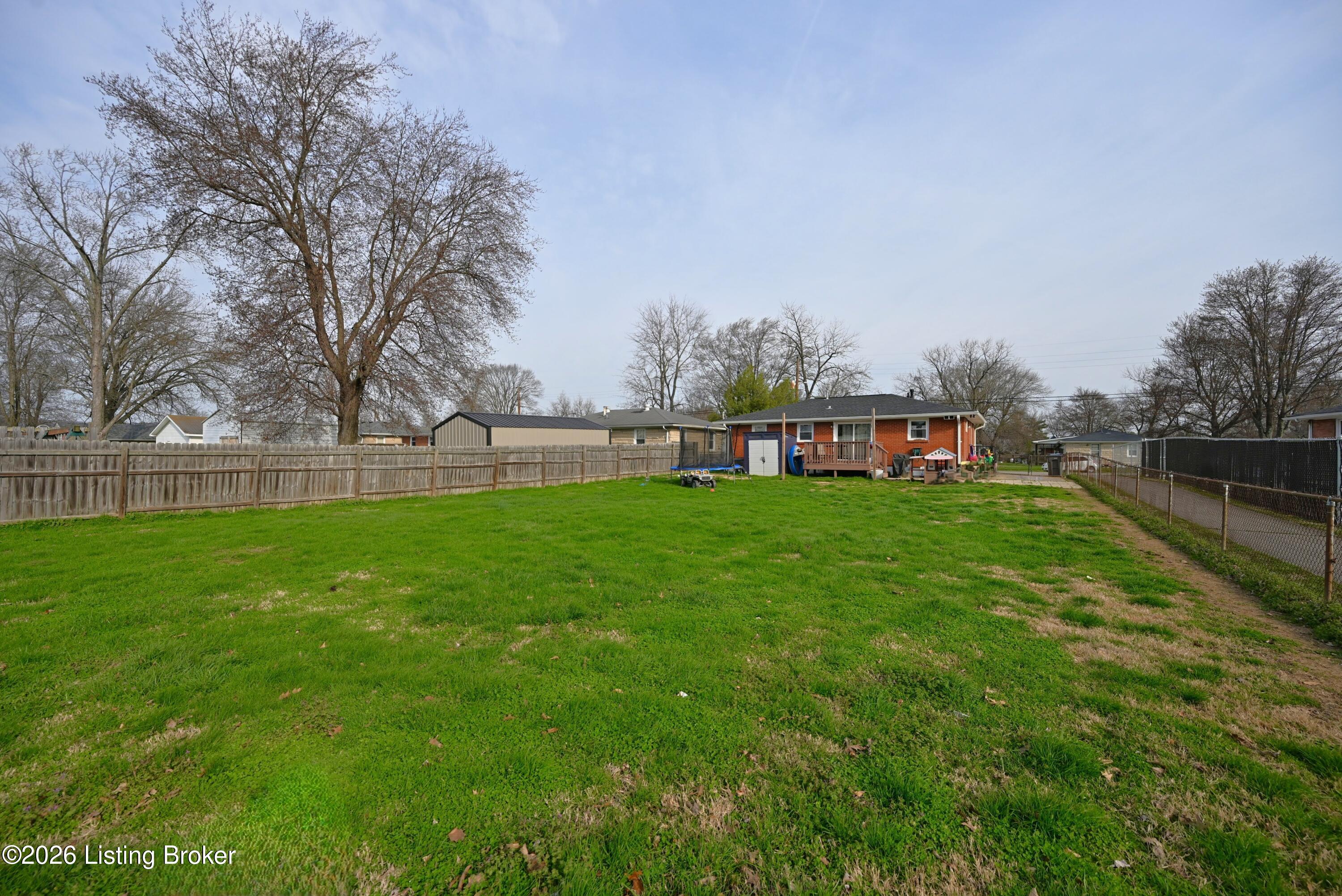 6702 Fenway Road Louisville, KY 40258 - Photo 26 of 34 DSC_4032