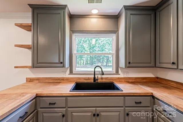 $444,000 | 155 McAllister Road, Statesville, NC 28625