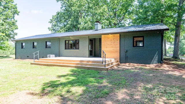 $444,000 | 155 McAllister Road, Statesville, NC 28625