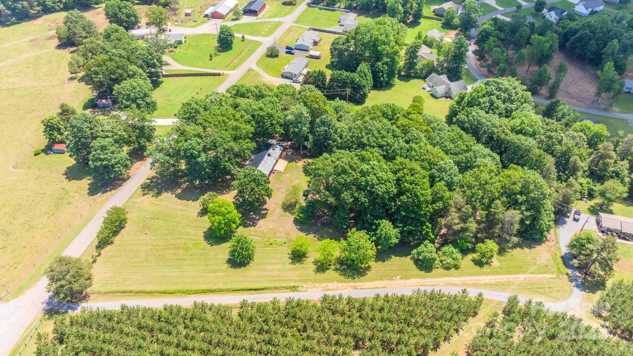 155 McAllister Road Statesville, NC 28625 - Photo 45 of 47