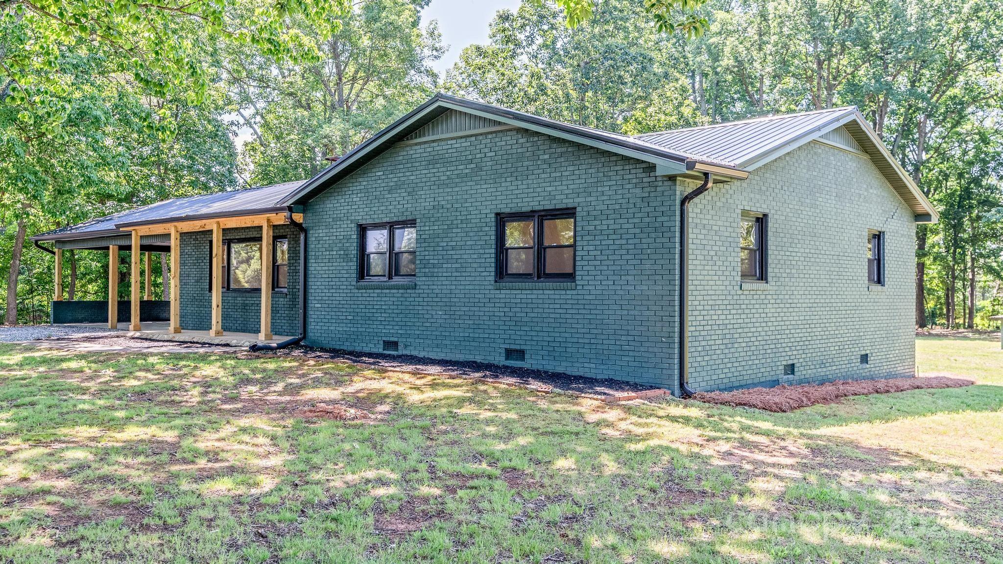 155 McAllister Road Statesville, NC 28625 - Photo 9 of 47