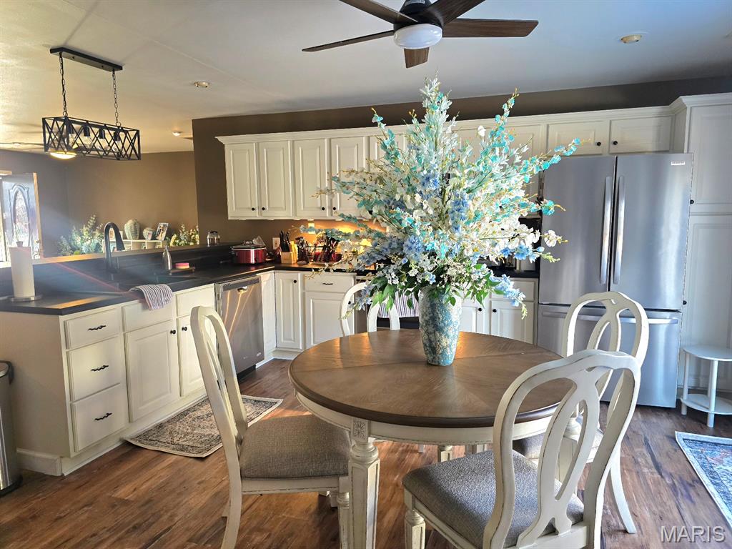 1306 Susan Street Dexter, MO 63841 - Photo 8 of 21