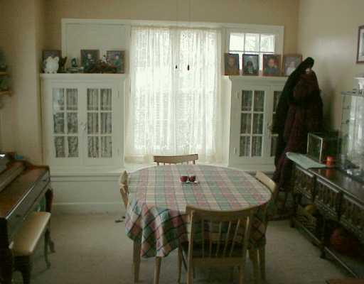 2860 Middletown Road Crafton Heights, PA 15204 - Photo 3 of 6 Gallery Image 3