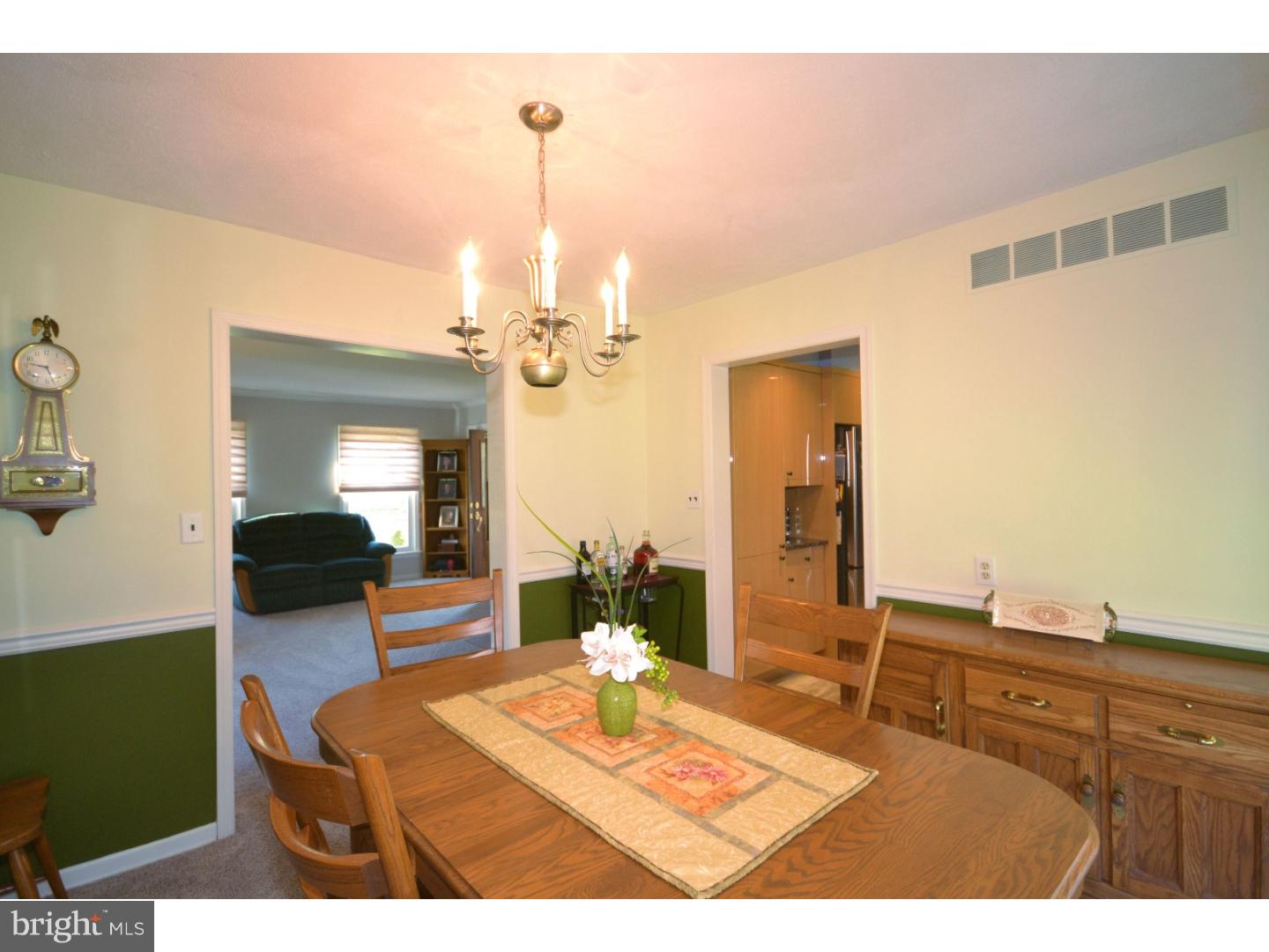 915 Herman Road Horsham, PA 19044 - Photo 5 of 21 Dining Room