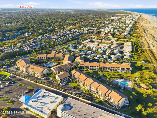 a view of an ocean view