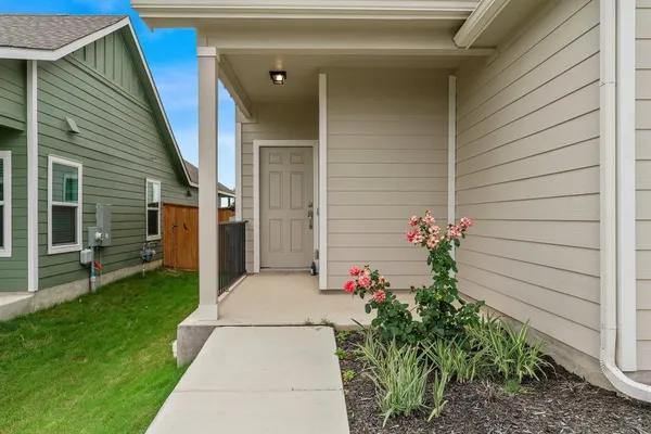 $2,500 | 258 Majestic Cedar Drive, Liberty Hill, TX 78642