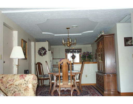 22 Roosevelt Road, Unit 5 Quincy, MA 02169 - Photo 2 of 6